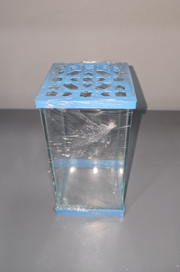 Dikey Beta Akvaryumu Karışık Renkli 10x10x20 cm